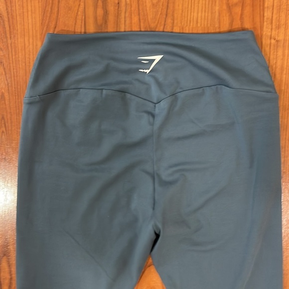 Teal Gymshark leggings - Picture 3 of 4